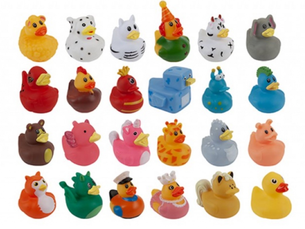 Printed Novelty Pvc Duck 2.5" Bulk Packed - Click Image to Close