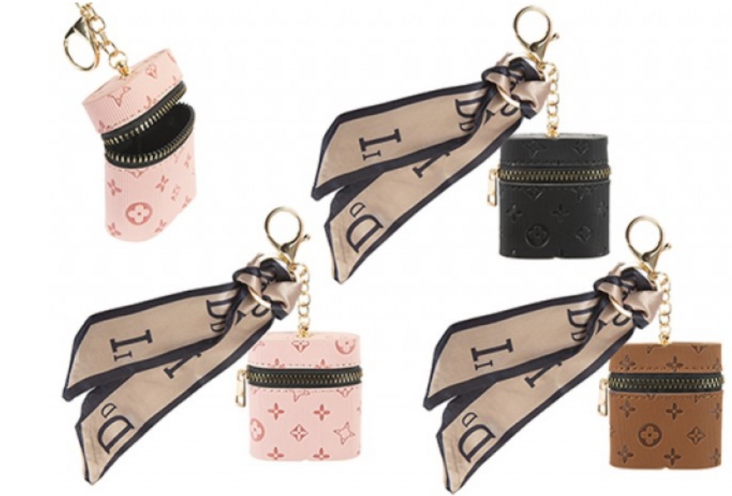 Elegant Airpod Case Keychain 9.5cm X 6.6cm X 3cm - Click Image to Close